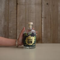 ポルフィディオ ジュニパーツリー ジン 500ML 47度 Amazon.co.jp: ポルフィディオ ・ ジュニパーツリージン 500ml