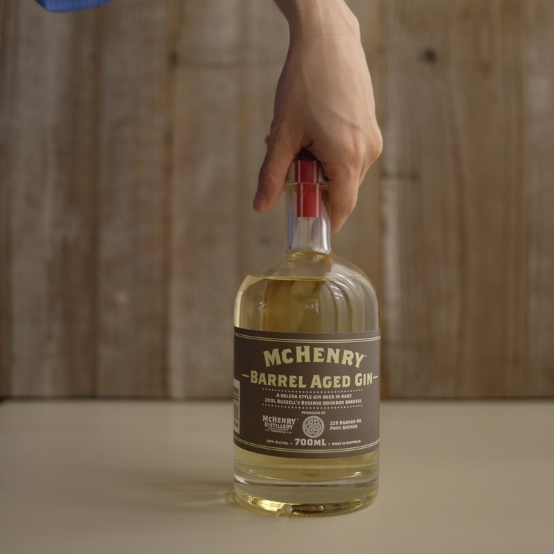 その他 McHenry Barrel Aged Gin 700ml McHenry Barrel Aged Gin – The Tasmanian Wine Centre