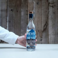 NEVER NEVER SOUTHERN STRENGTH GIN