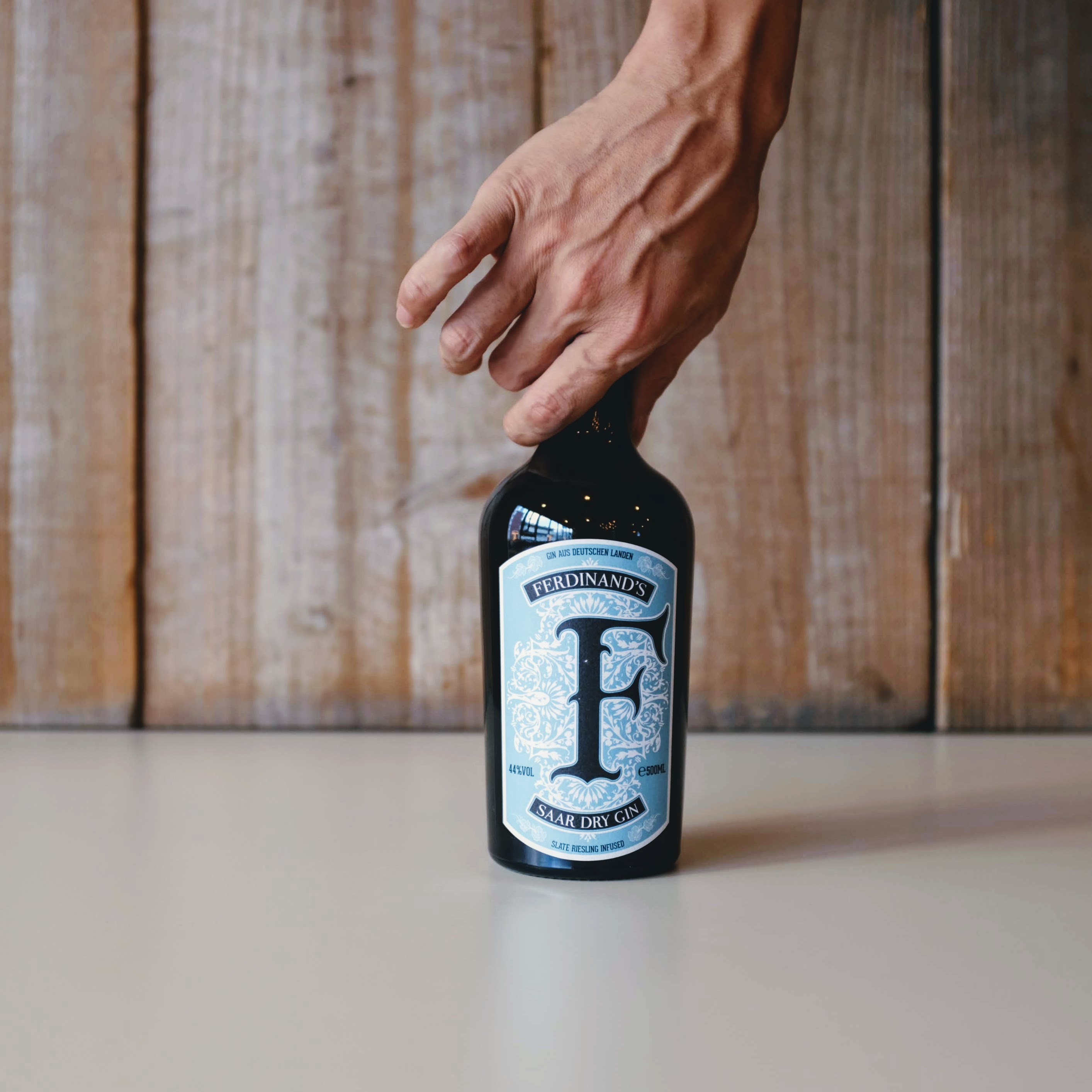 FERDINAND'S SAAR DRY GIN | GIN BOTTLE SHOP
