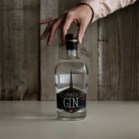 UNRULY GIN