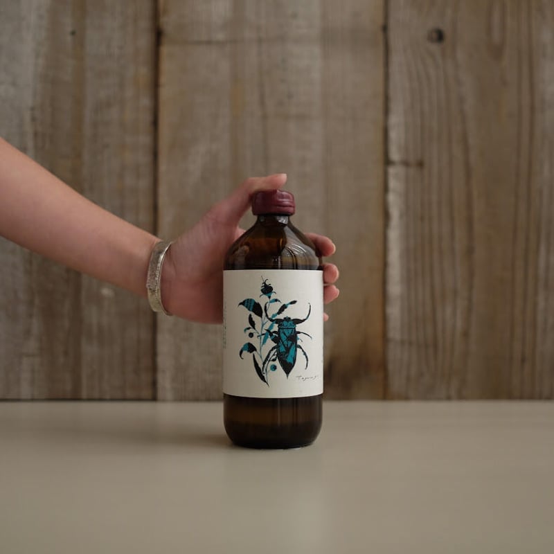 FIRST ESSENCE TAGAME GIN WITH ANTCICADA | GIN B