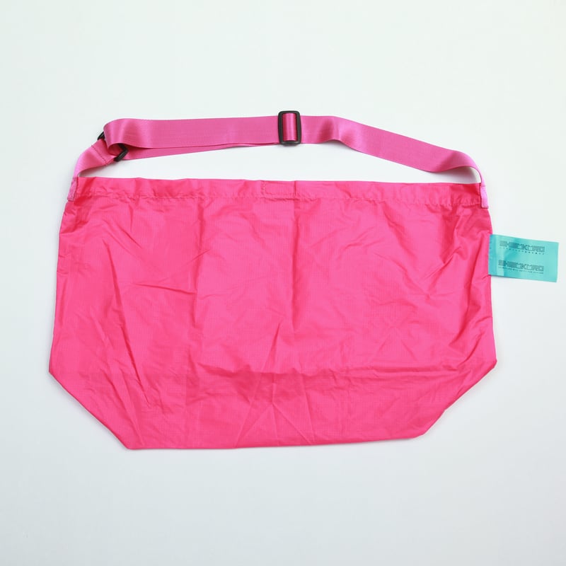 ピンクショルダーバッグ LeSportsac ショルダーバッグ バッグ MEDIUM ZIP SHOULDER