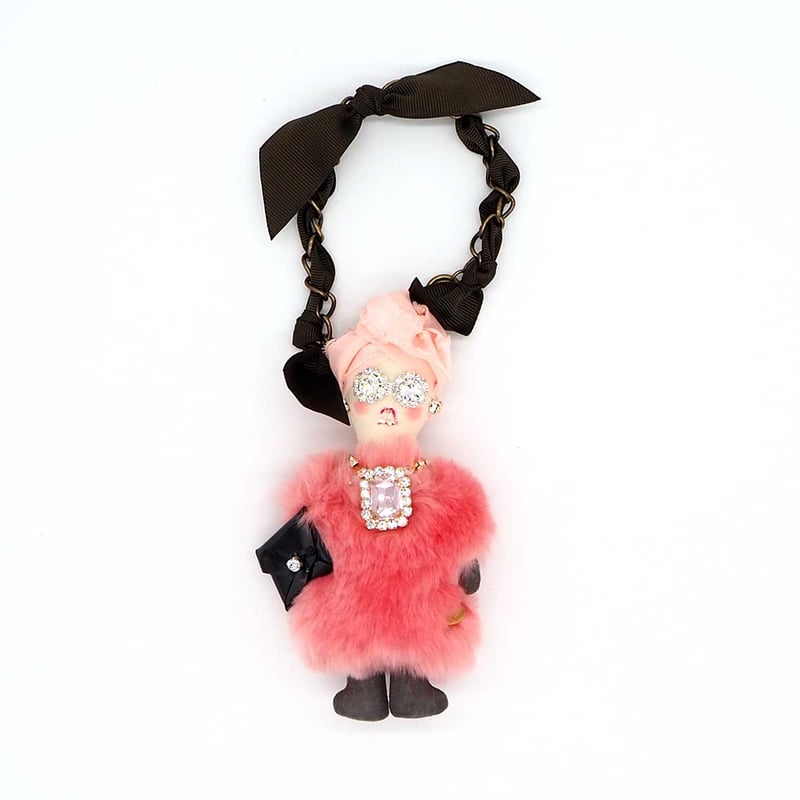 ［未使用級］demodee デモデ　マダム　ビジュー　リアルファー　キーホルダー MADAME P | Demodee Official Online Store