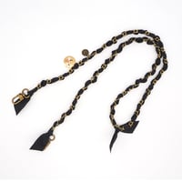 Ribbon gold face strap