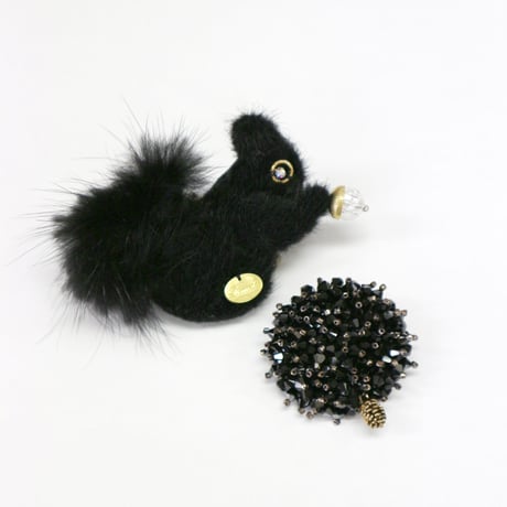 【受注生産】Squirrel mini brooch