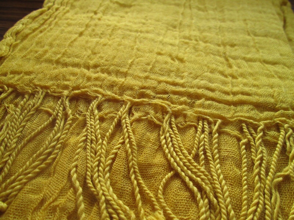 キャメル寄りの薄茶　草木染め作家　 正絹色無地一つ紋　亀甲に桔梗 4点セット 草木染めストール｜国産リネンガーゼのストール《キャメル