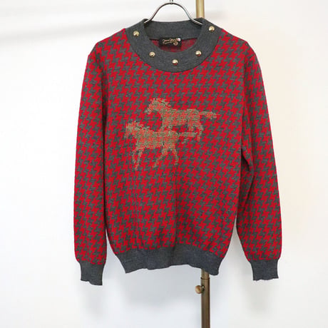 Horse print knit pull