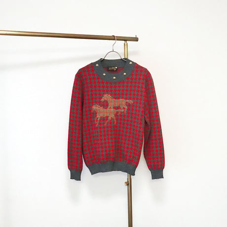 Horse print knit pull