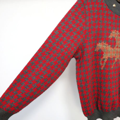Horse print knit pull