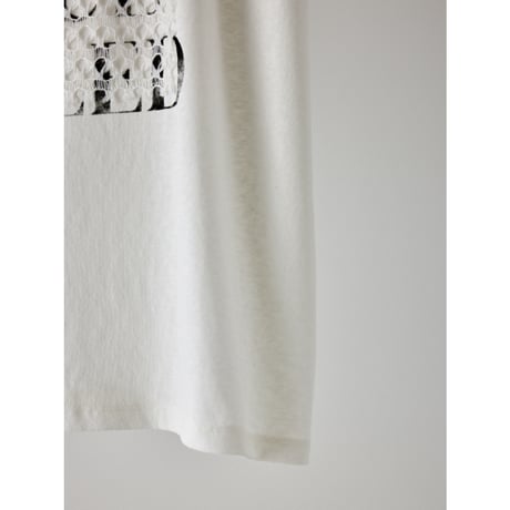 【 YENN 】 LACE FRAME LOGO TEE