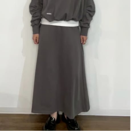 【 PRIORITY 】　スウェットスカート