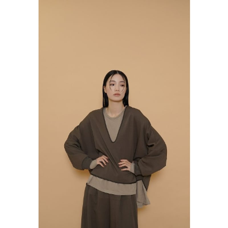 CYAN TOKYO 】ラウンドギャザーウォームドルマンTOPS | selectshop RJ