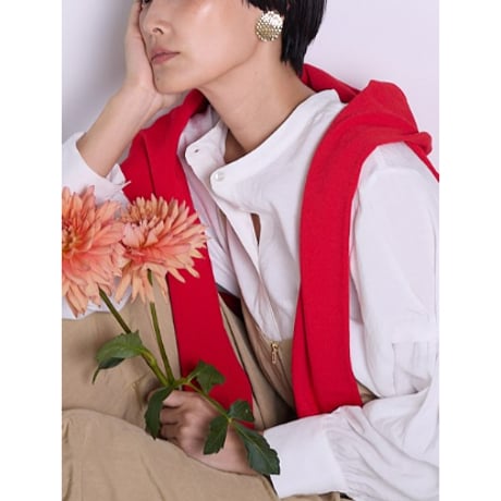 【 CHIGNON 】ウェイビープレートイヤリング