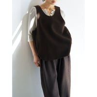【 YENN 】　W FACE OVER VEST(納期：9月上旬～中旬)