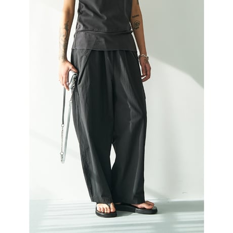 【 YENN 】  WAIST RIB CURVE PT