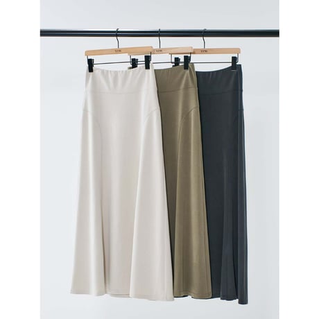 【 YENN 】 FIBRIL JERSEY SKIRT
