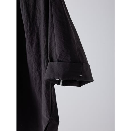 【 YENN 】ROUND FORM SHIRT