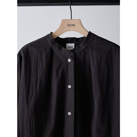 【 YENN 】ROUND FORM SHIRT