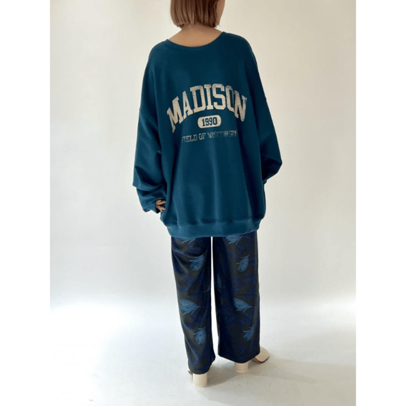 御予約 】CHIGNON アーチロゴスウェット | selectshop RJ