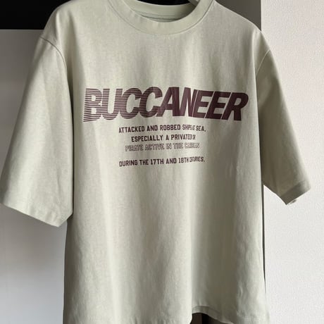 【 PRIORITY 】　クラックロゴTシャツ