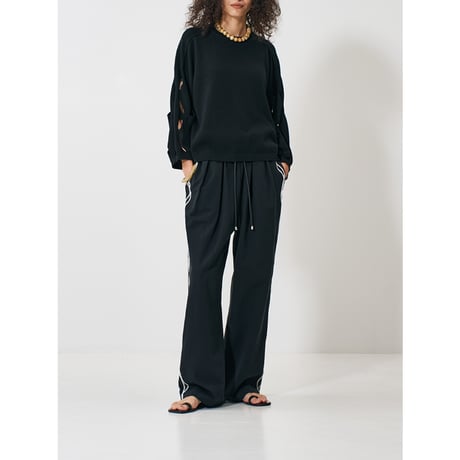 【 YENN 】 CUT OUT PATTERN PO