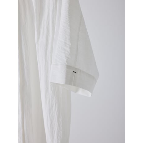 【 YENN 】ROUND FORM SHIRT
