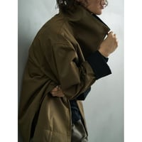 【 CHIGNON 】　スタンドビッグカラールゾン