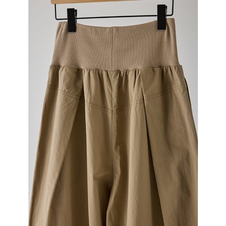 【 YENN 】  WAIST RIB CURVE PT