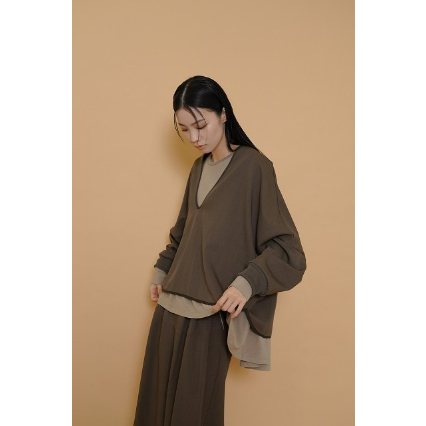 CYAN TOKYO ラウンドギャザーウォーム ドルマントップス CYAN TOKYO | ラウンドギャザーウォームドルマンTOPS | F・O・B STORE