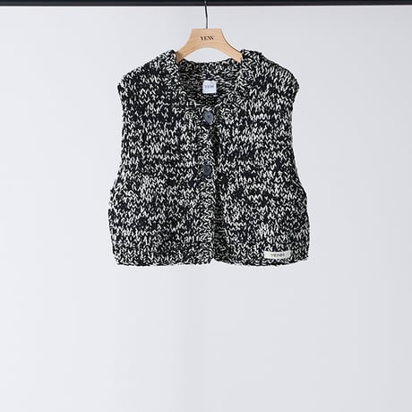 ✨追加生産決定✨【 YENN 】MIX HAND KNIT VEST