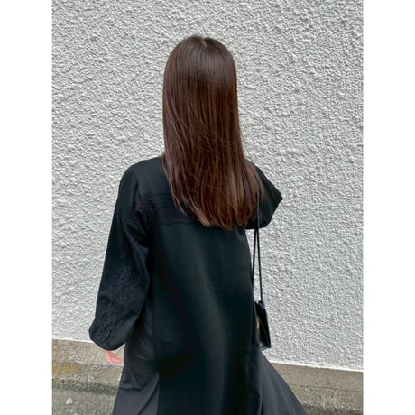 【 ROSIEE 】 後レースライン布帛ニットワンピース
