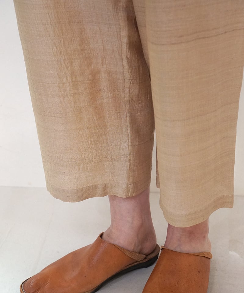 パンツ シンプルショート タッサーシルク 生成り 6860t | MAKI TEXTILE