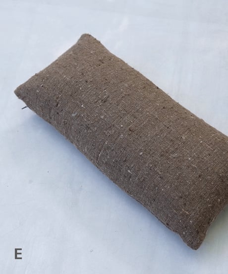 ピロークッション 生地色々 25cm x 50cm 中綿付き 8840– 古い