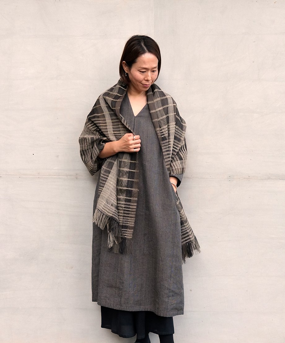 ストール シャディ 黒 2710B | MAKI TEXTILE STUDIO online