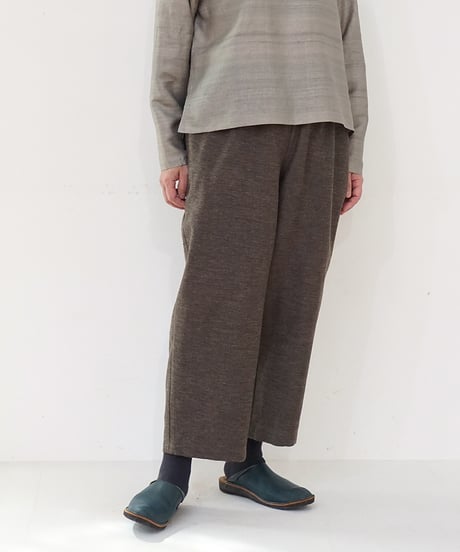 糸糸糸 MAKI TEXTILE STUDIO コットン シルク混ワイドパンツ CATEGORY パンツ | MAKI TEXTILE STUDIO online shop