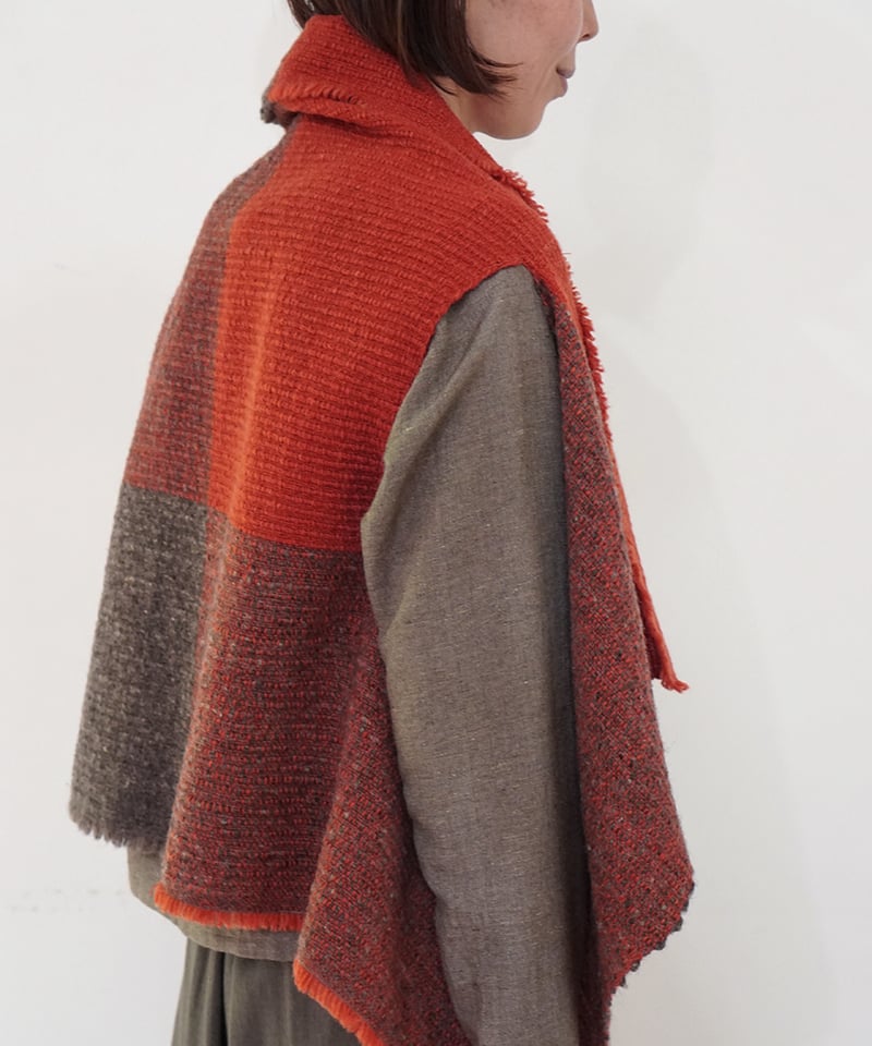 カルパ ケープベスト グレー&茜 5192GO | MAKI TEXTILE STUDIO