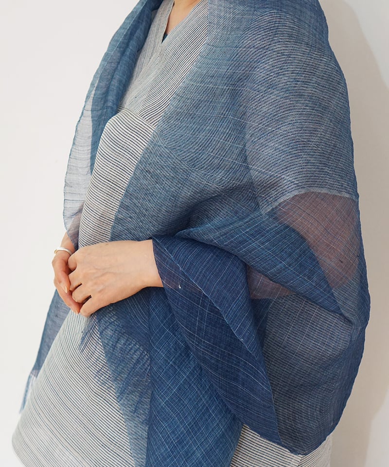 ストール 薄羽 ランダム縞 藍 1230DB | MAKI TEXTILE STUDIO o