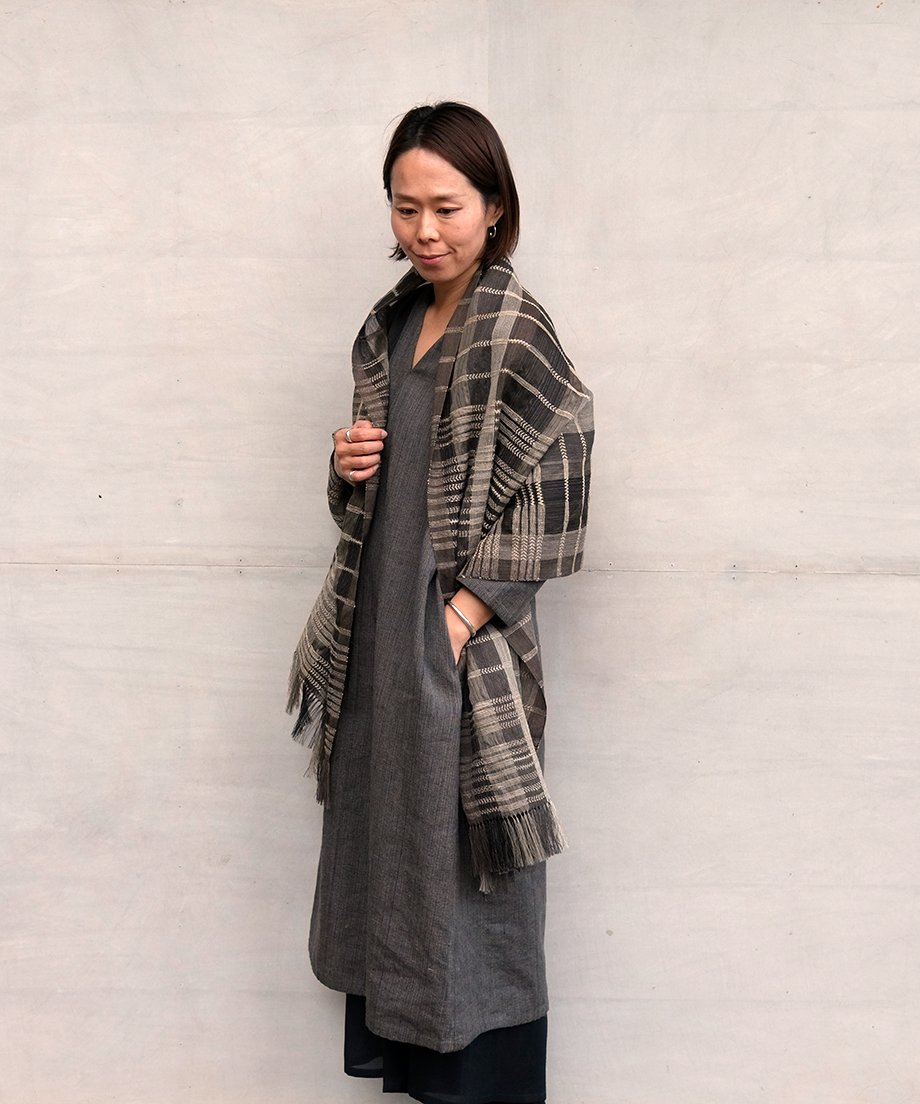 ストール シャディ 黒 2710B | MAKI TEXTILE STUDIO online