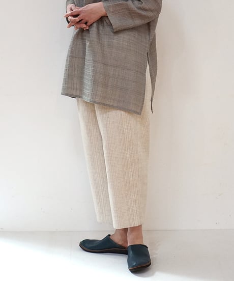 パンツ シンプルショート 麻綿タビー 白生成り 6860lcW