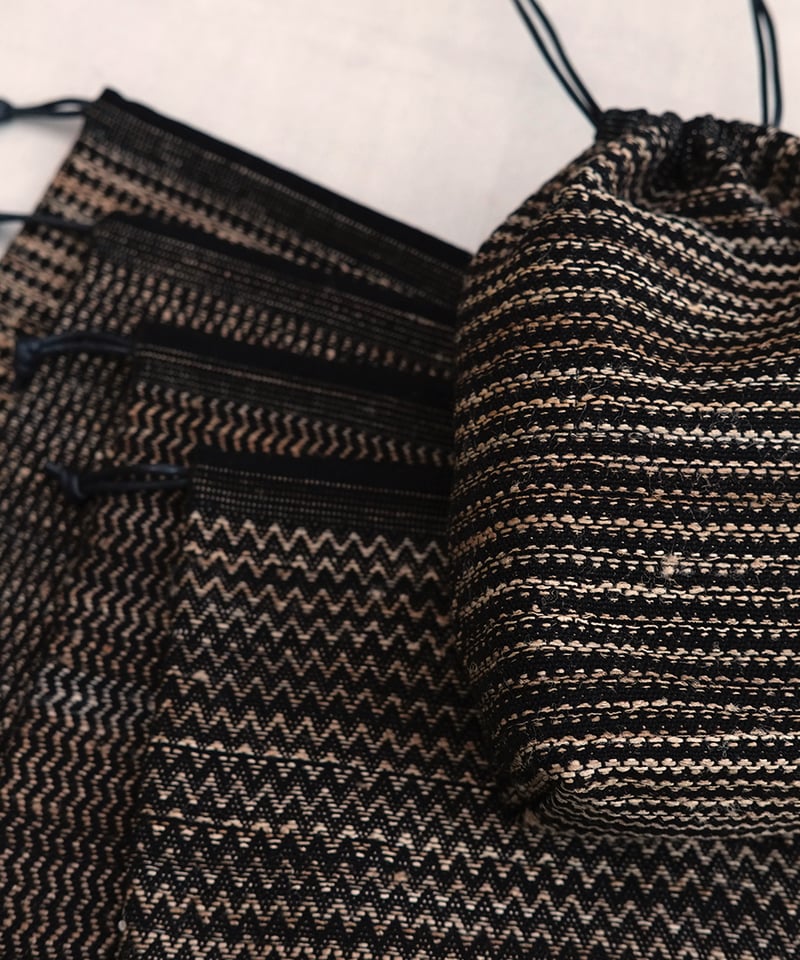 巾着 小布綴り long 黒 5柄 8008B | MAKI TEXTILE STUDIO 巾着 小布綴り long 黒 5柄 8008B | MAKI TEXTILE STUDIO