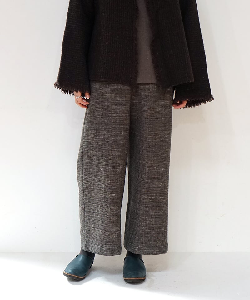 CREEF フレアパンツ 炎刺繍 黒/グレー 楽天市場】センタープレスパンツ クロップドガウチョ パンツ
