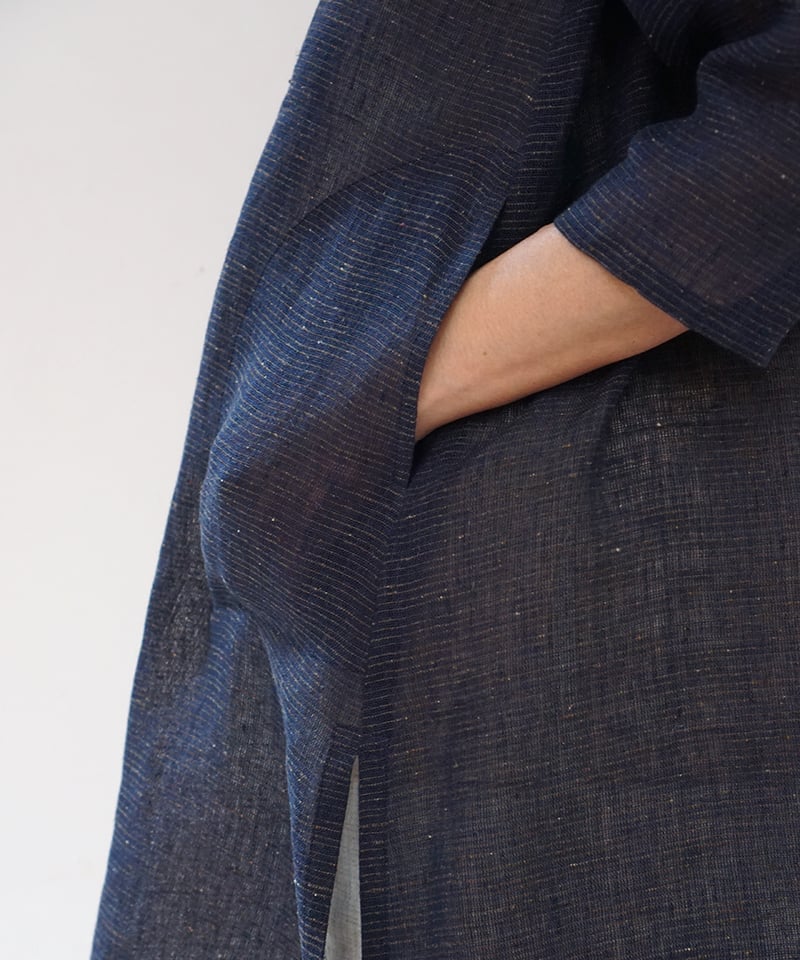 ブラウス Vネック A line 麻タビー 紺 6110llnDB | MAKI TEXTIL