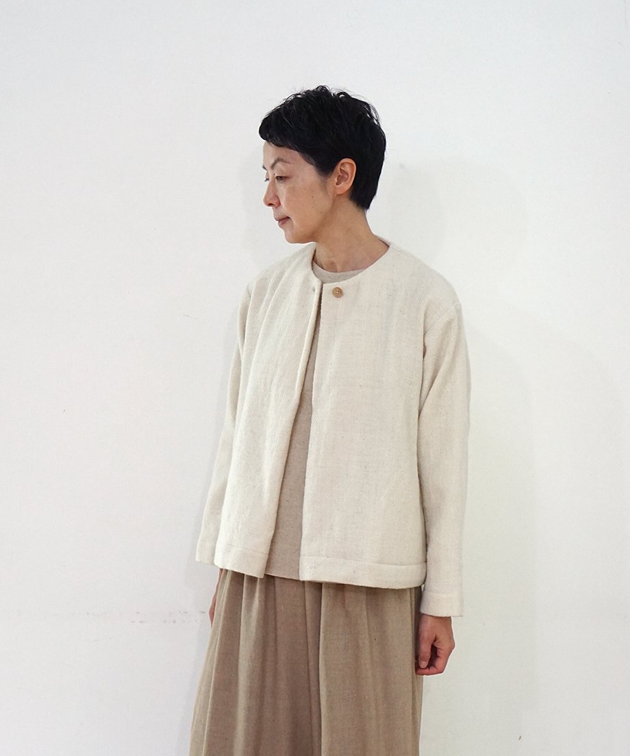 ジャケット ノーカラーshort 綾織り ヒマラヤウール 白生成り 6619Wt