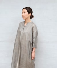 ブラウス サイドギャザー タッサーシルクグレー 6133tvG