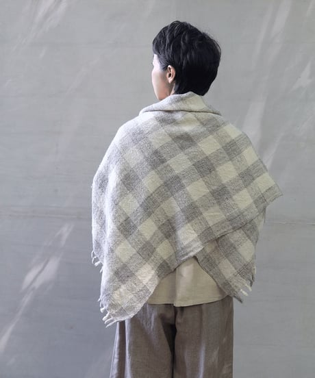 ぼんぼん かけ布 格子 白&グレー&茜 5006WG