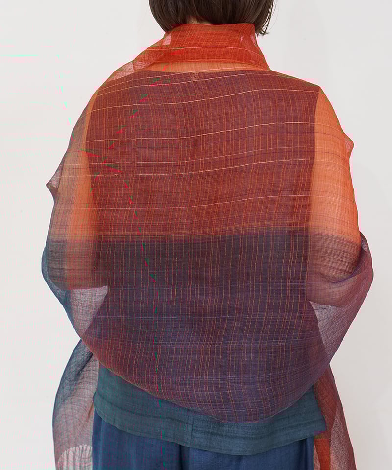 北欧暮らしの道具店　赤グラデーション ストール ストール 薄羽グラデーション 藍&茜 1236IR | MAKI TEXTILE STUDI