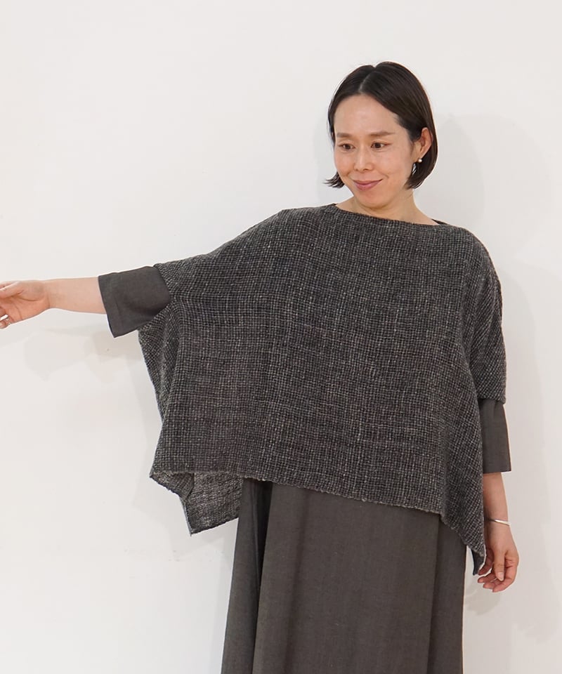 ポンチョ ベスト ふくふく グレー&黒 6547FC | MAKI TEXTILE STUD