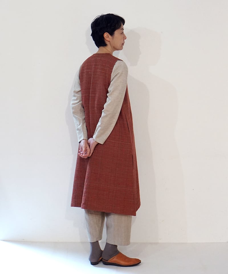 MARK & LONA フード付きベスト レッド/ベージュ MARK & LONA フード付きベスト レッド/ベージュ 楽天市場