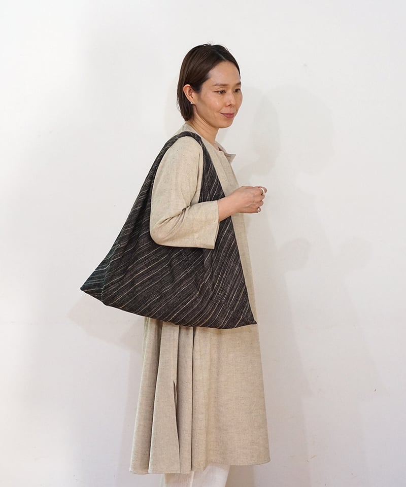 8138*藍染【知多木綿】大きなあづま袋 エコバッグ 大きな麻の葉絞り✨️ 8138*藍染【知多木綿】大きなあづま袋 エコバッグ 大きな麻の葉